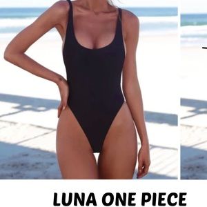 BREEZY SWIMWEAR- Black One-Piece(Size: M)